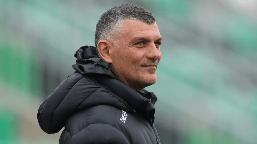 媒体人: 浙江新帅的弟弟约翰-阿洛伊西可能执教成都蓉城