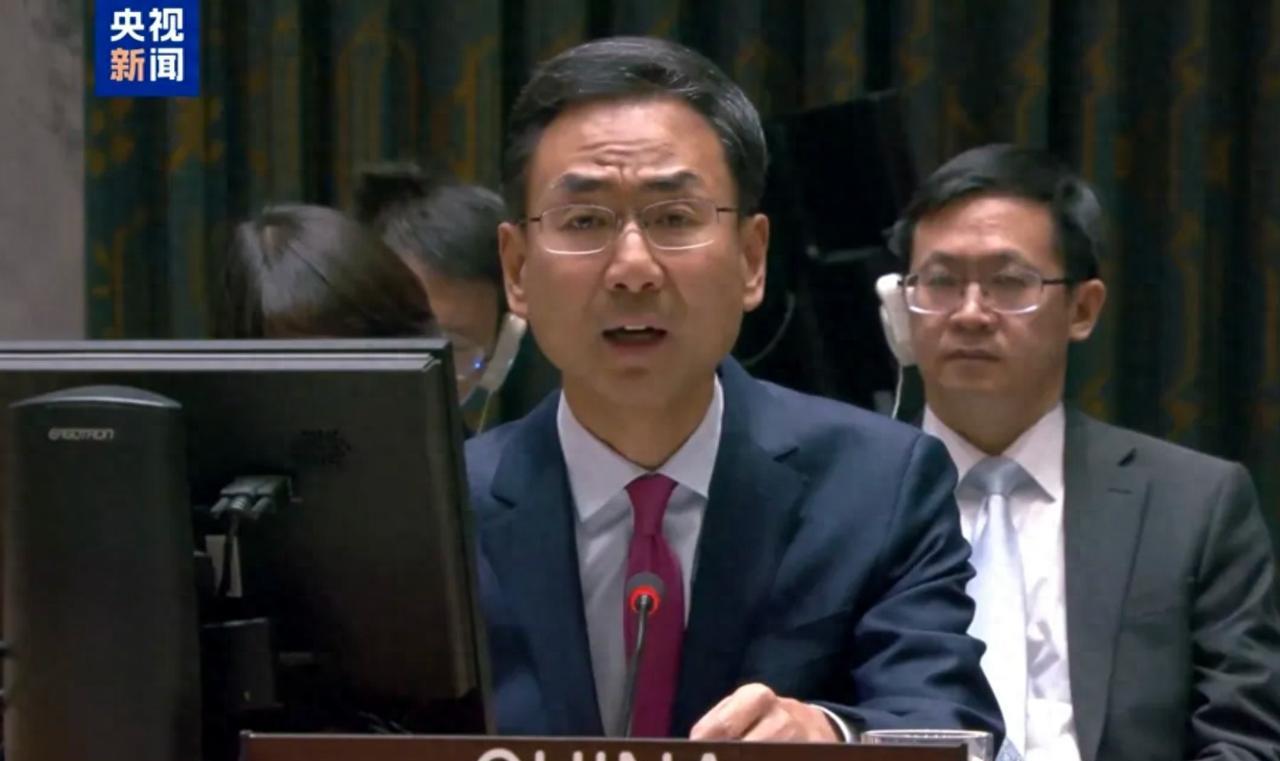 中国罕见的在安理会表态，希望胡塞不要再打西方的商船了，背后都是“人情世故”！自