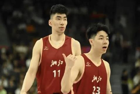 浙江中锋余嘉豪出国打球真敢说！称：在cba难有高强度竞争，而在西班牙可以和世界顶