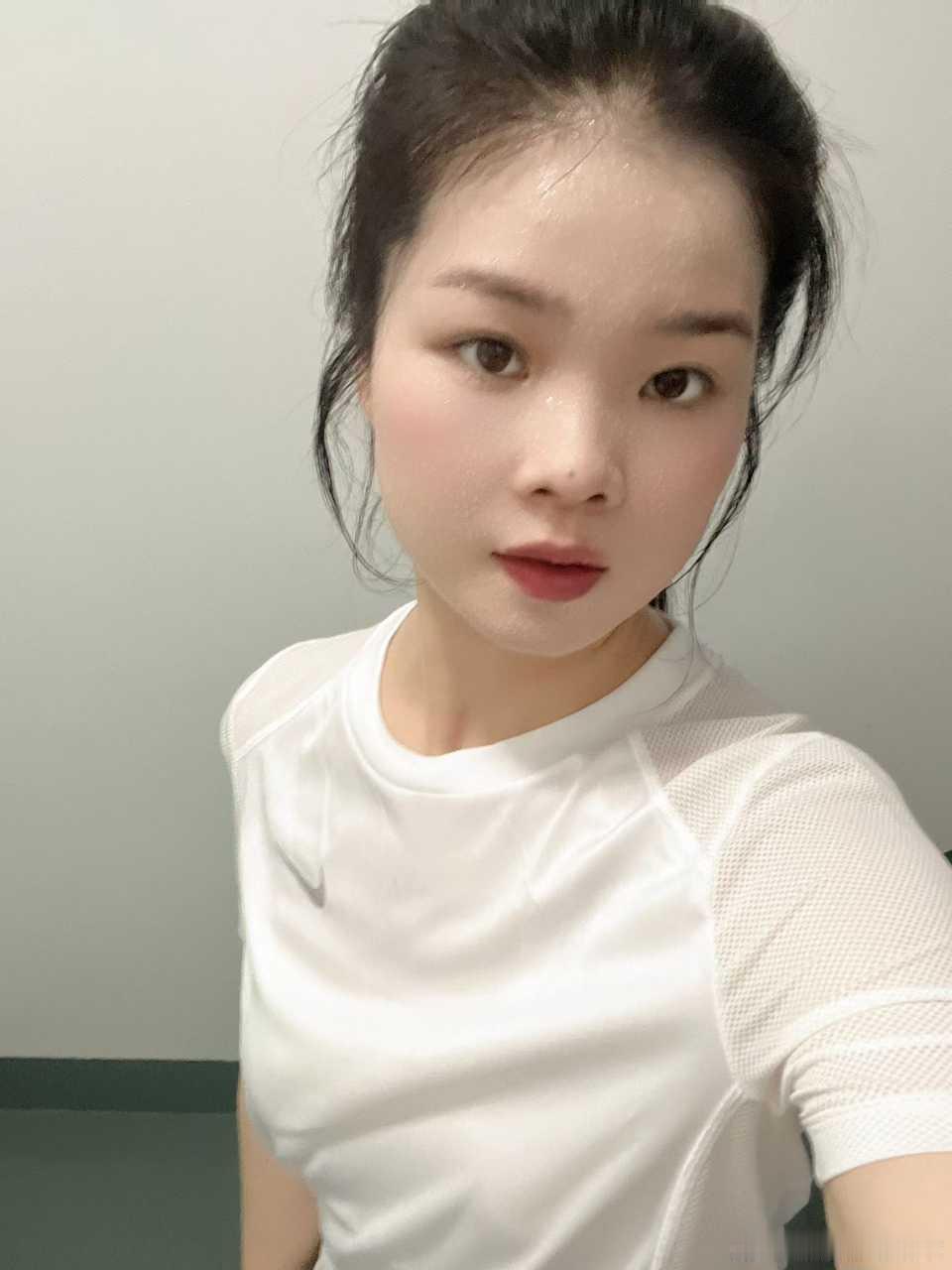 美女如云