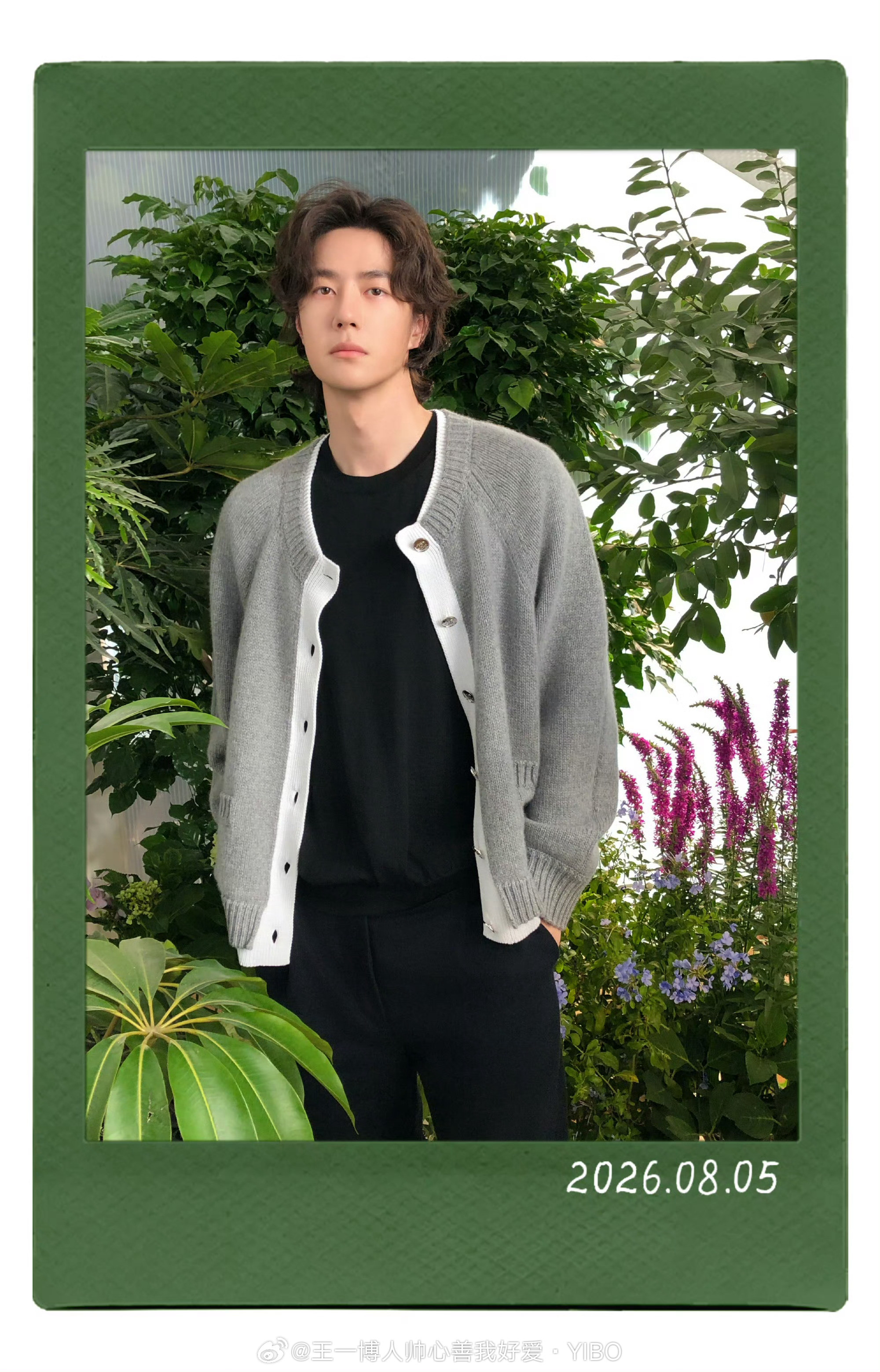 王一博VogueMan宣发节奏好啊，狠狠期待住了周五抢杂志想看王一博帅帅的照片王