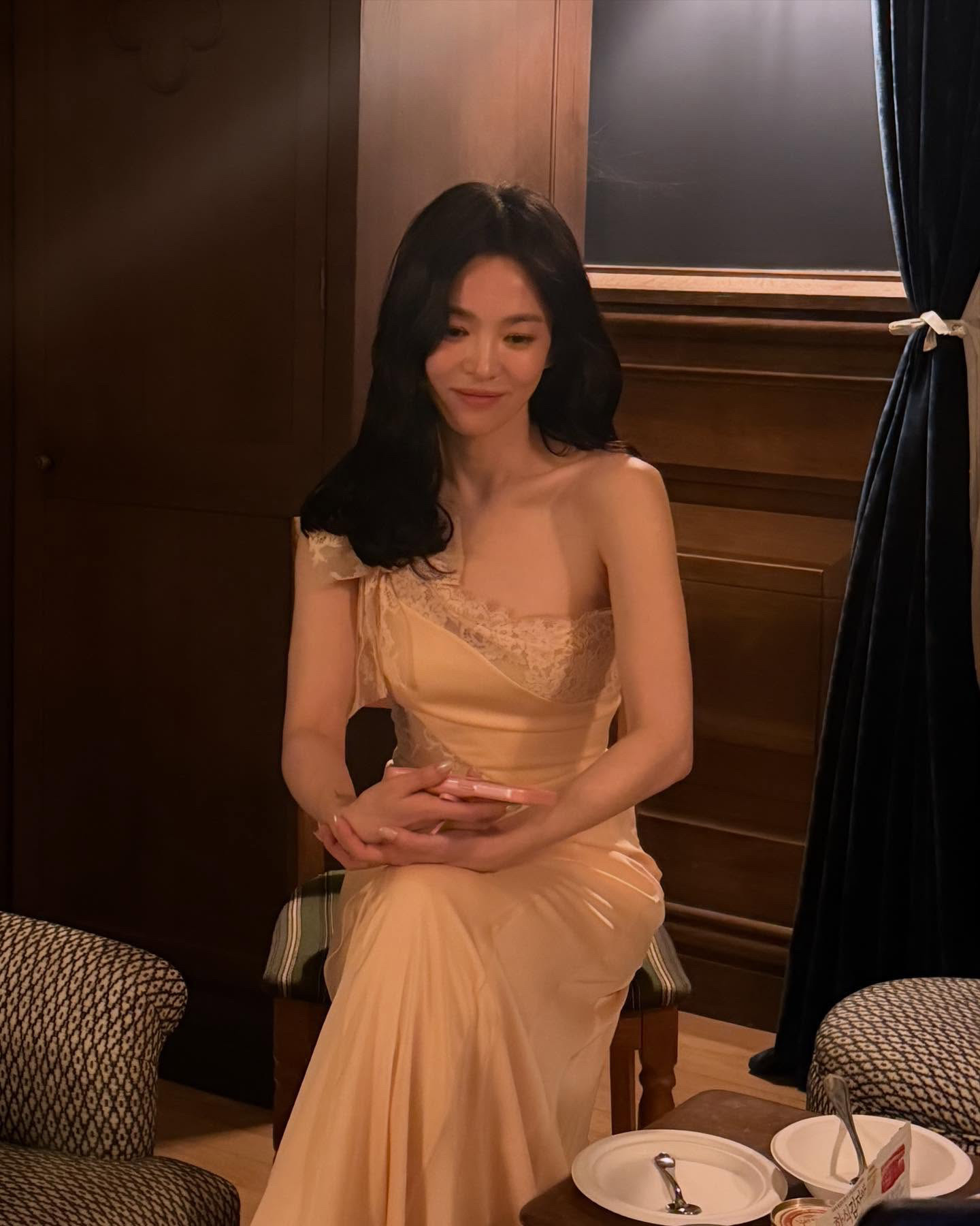 投稿宋慧乔在巴黎