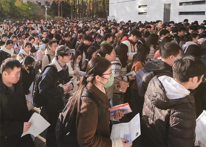 国考成绩明天就放榜了，近300万学子不知道几家欢喜几家愁，看到网上很多考生已经进