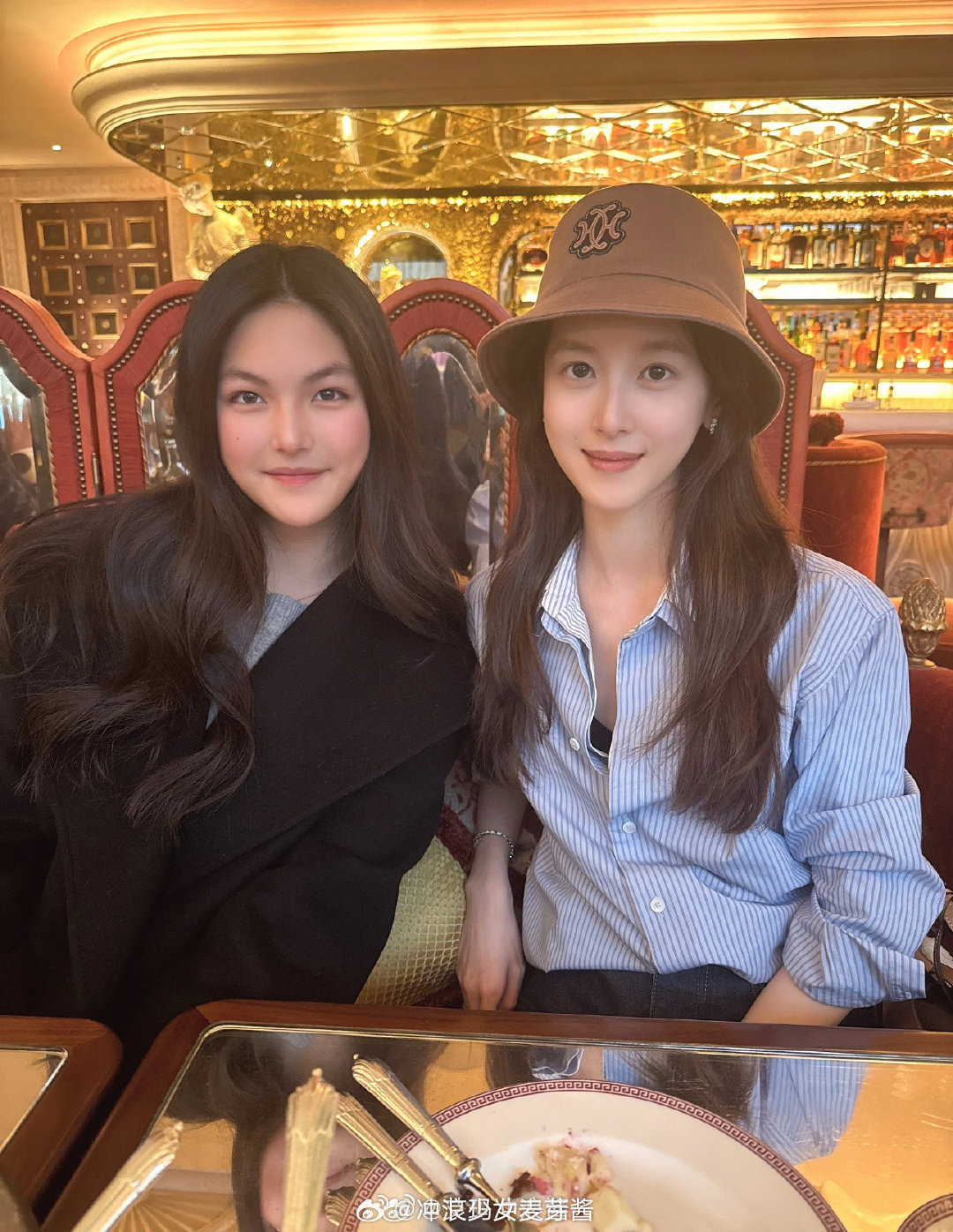 李湘镜头下的王诗龄和章泽天👭​​​