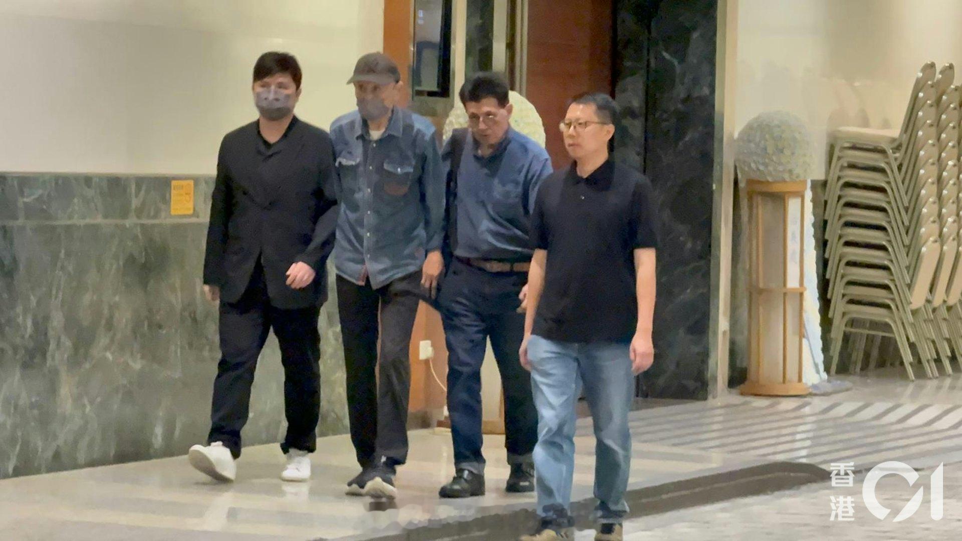 施明设灵｜李家鼎晚上8时许离开灵堂李泳豪确认不出席解秽酒李家鼎前妻施明4月2