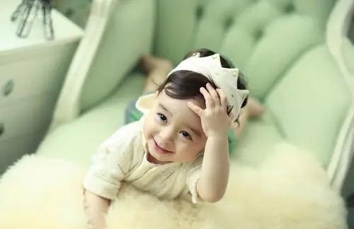 下一个的1000个婴儿将出生在以下地区：印度：172个中国：103个