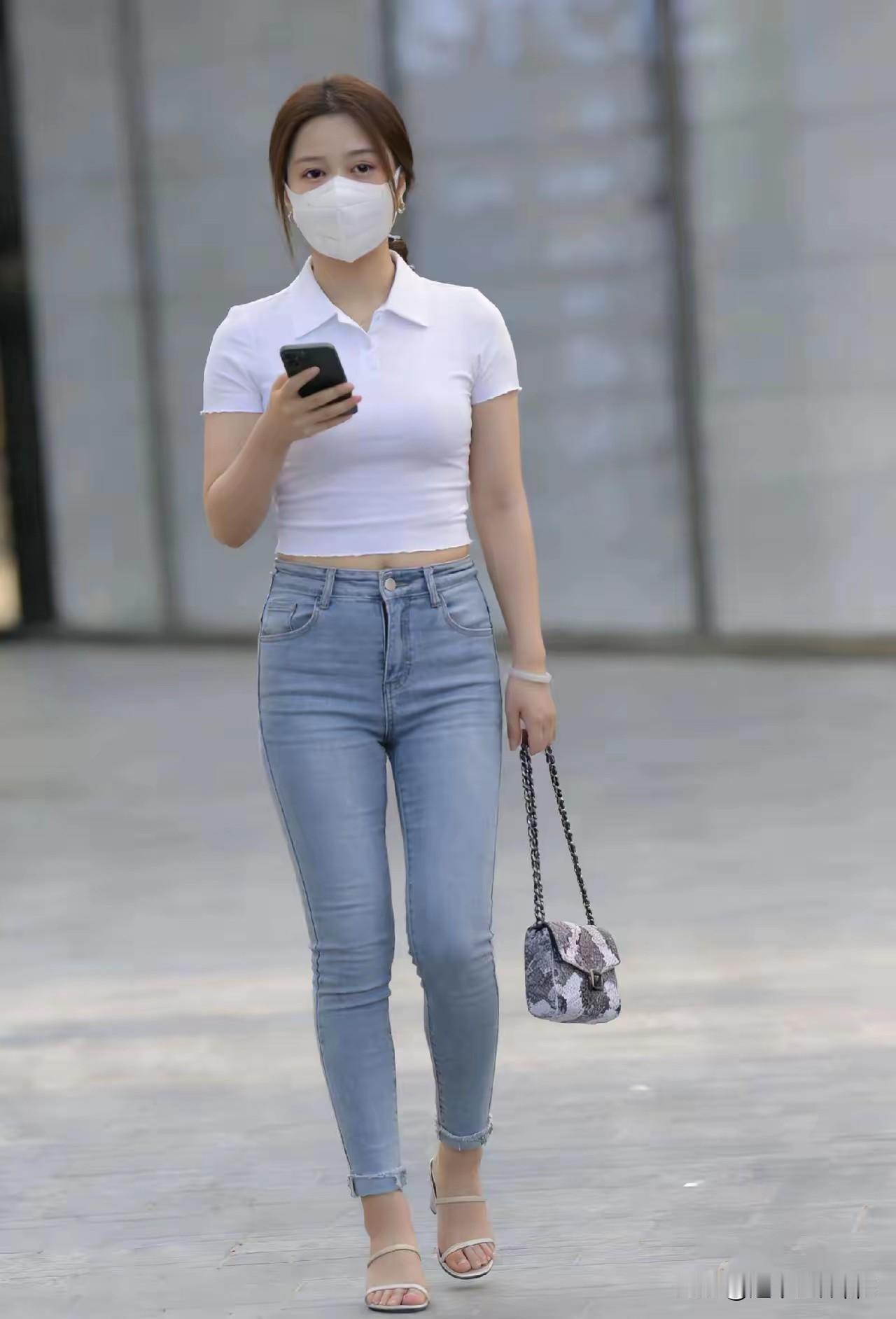 街拍系列（1888）人文街拍摄影​街拍人文街拍街景街拍街拍风光街拍照景