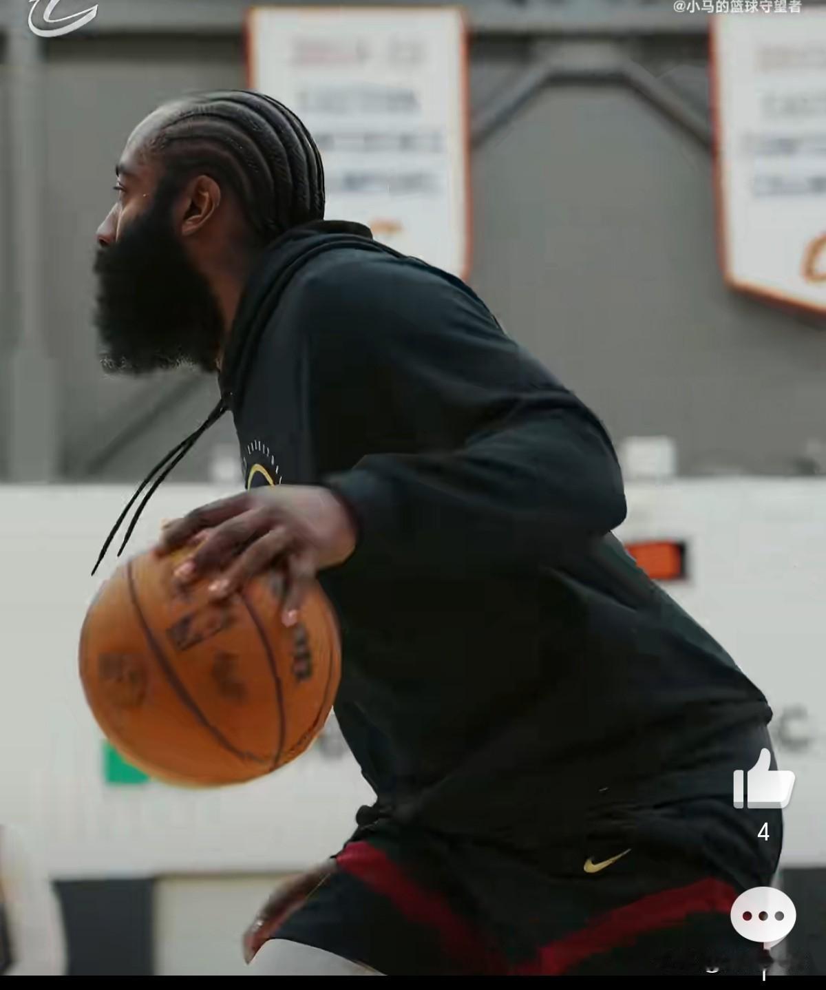 哈登米切尔领衔骑士恢复训练，莫布利韦德复出！今天，骑士队进行了全明星赛后的首