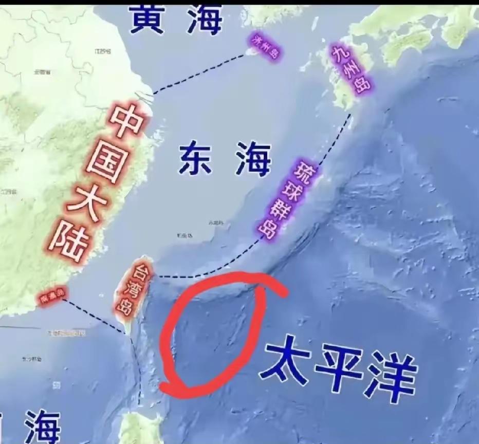 这一次，咱们的海警可没客气——直接把巡逻线顶到了台湾岛以东海域，等于当着某些人的