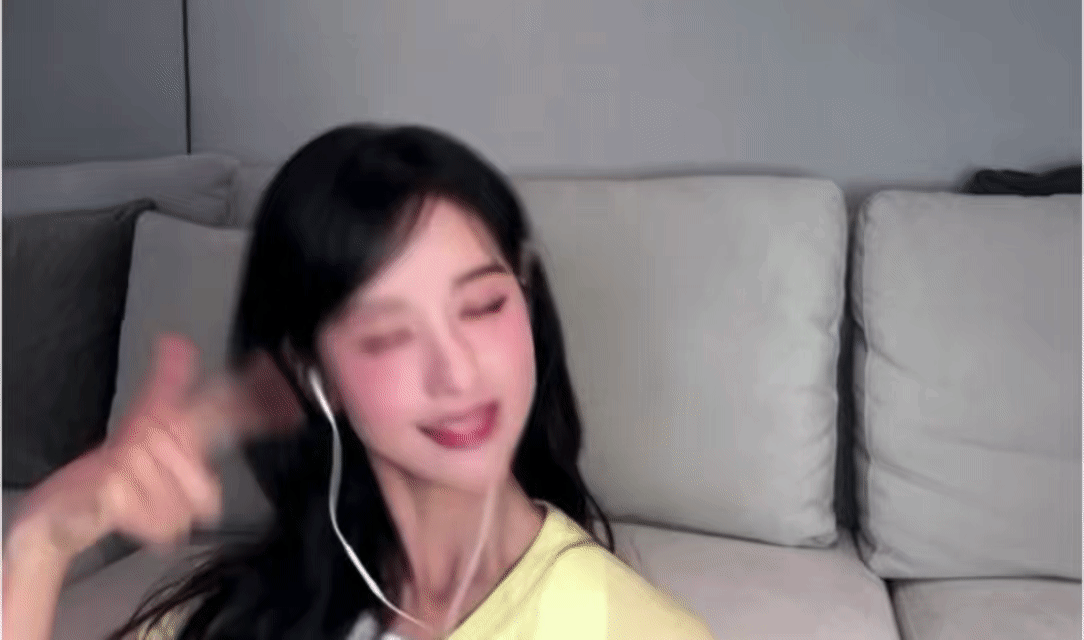 我快笑的不行这是在做什么