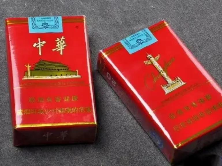 辽宁大连，男子为给儿子办婚礼，在同学经营的烟酒店，采购60条中华和25条