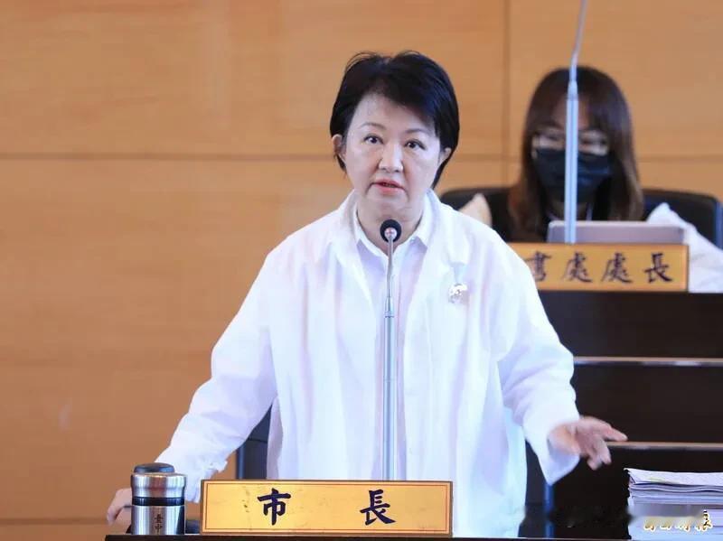 国民党主席选举明投票卢秀燕今晚是否表态受关注国民党主席选举明天投票，战况激