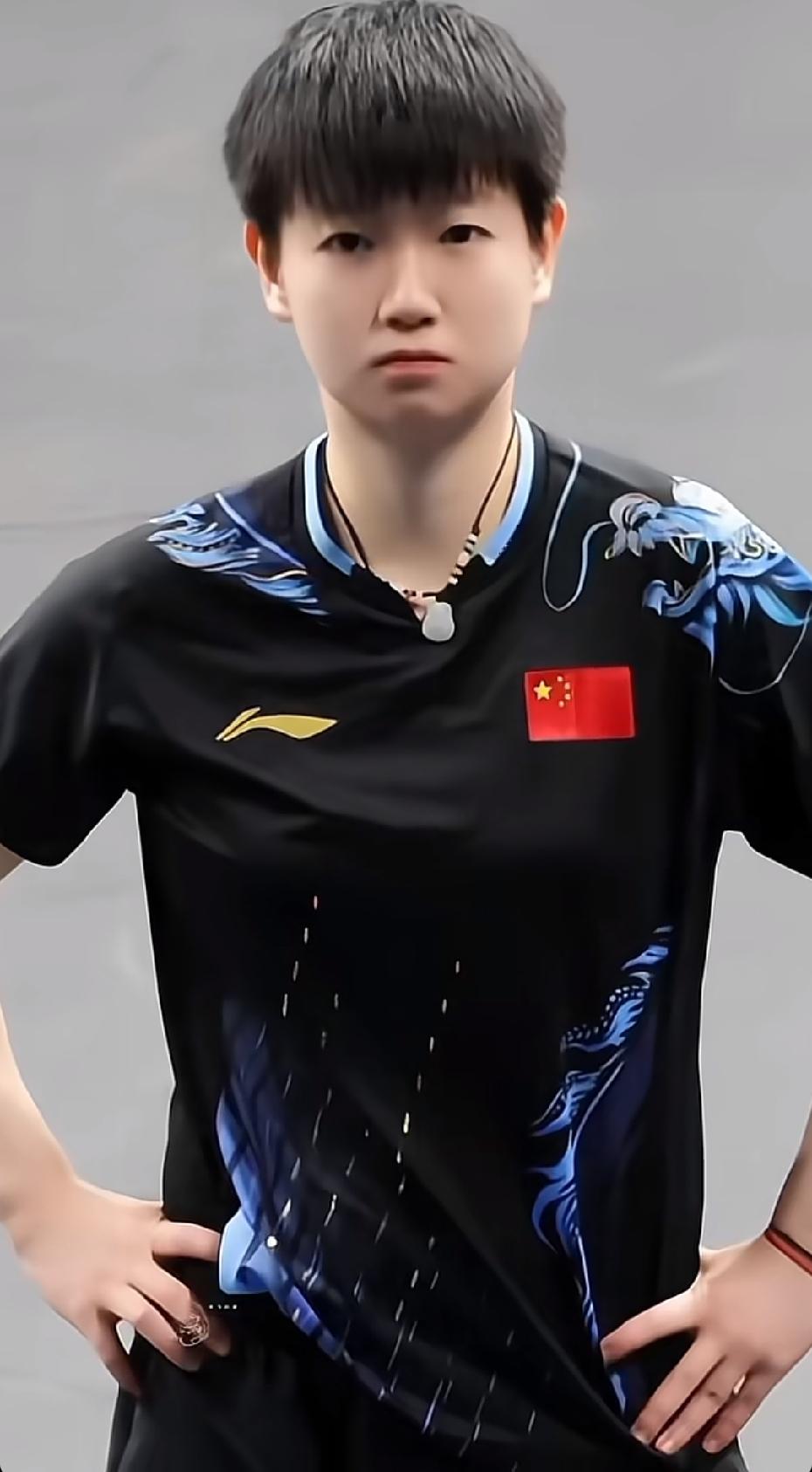 再看一遍吧这个表情希望永远不会再有了当时她也会有短暂的很迷茫吧感觉坚守的东