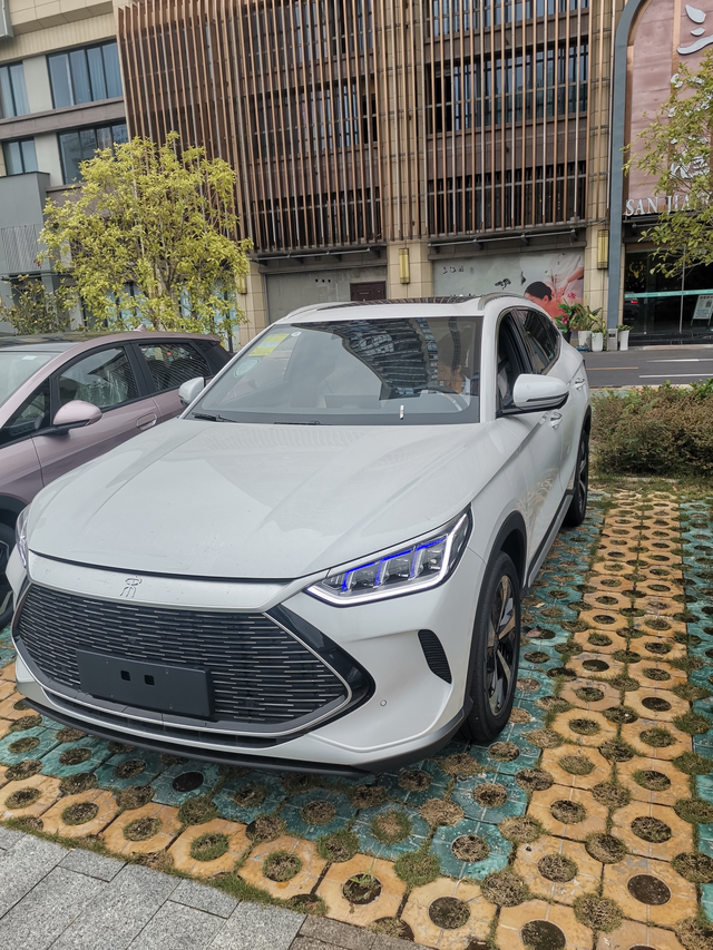 4儿子店的套路买车可小心了我等了4个月的比亚迪宋plus，4儿子通知我车到了，