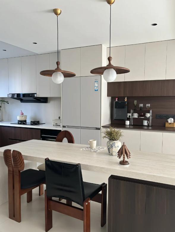 谁懂啊！现在年轻人装修真的越来越“实在”了！以前总觉得“餐厅是家的必须项”，可现