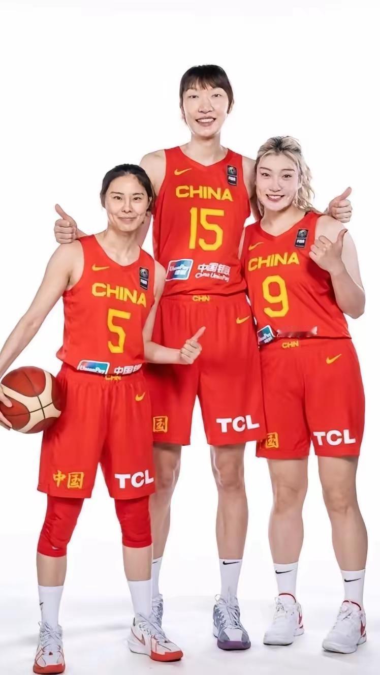 在11月26日下午，香港一场严重的火灾震惊了全国，造成151人遇难，30余人失联