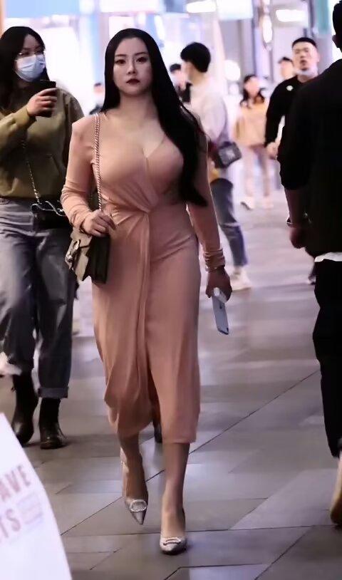 尊重，是与人为善，给人利益；沟通，是从善如流，体解人意。