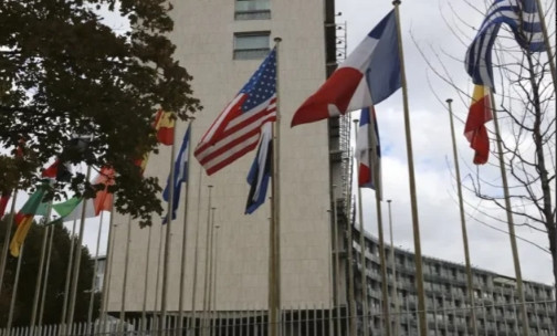 重返仅两年，美国再度“退群”！中方仗义执言，说出了联合国不敢说的话！美国近日