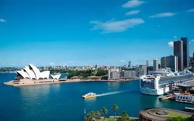 澳大利亚有多奇葩？它占了面积超700万平方公里一块大陆，却只有不到5%的土地有人