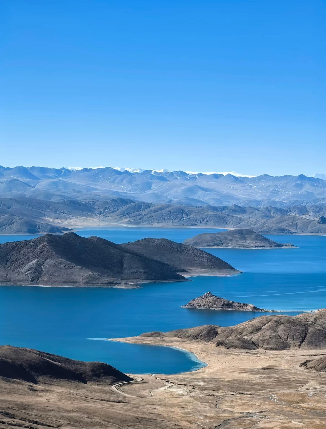 ​📍羊卓雍措｜来赴一场蓝宝石之约！第一次来西藏的朋友羊卓雍措是一定不能错过
