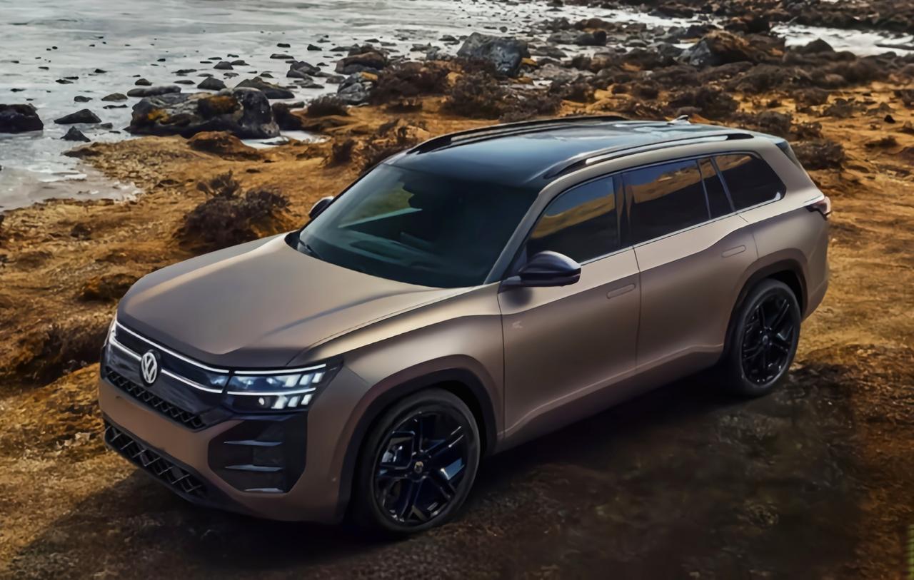 大众途昂Pro外观上，车头方正厚重，大尺寸进气格栅搭配镀铬饰条，看着有力量感。