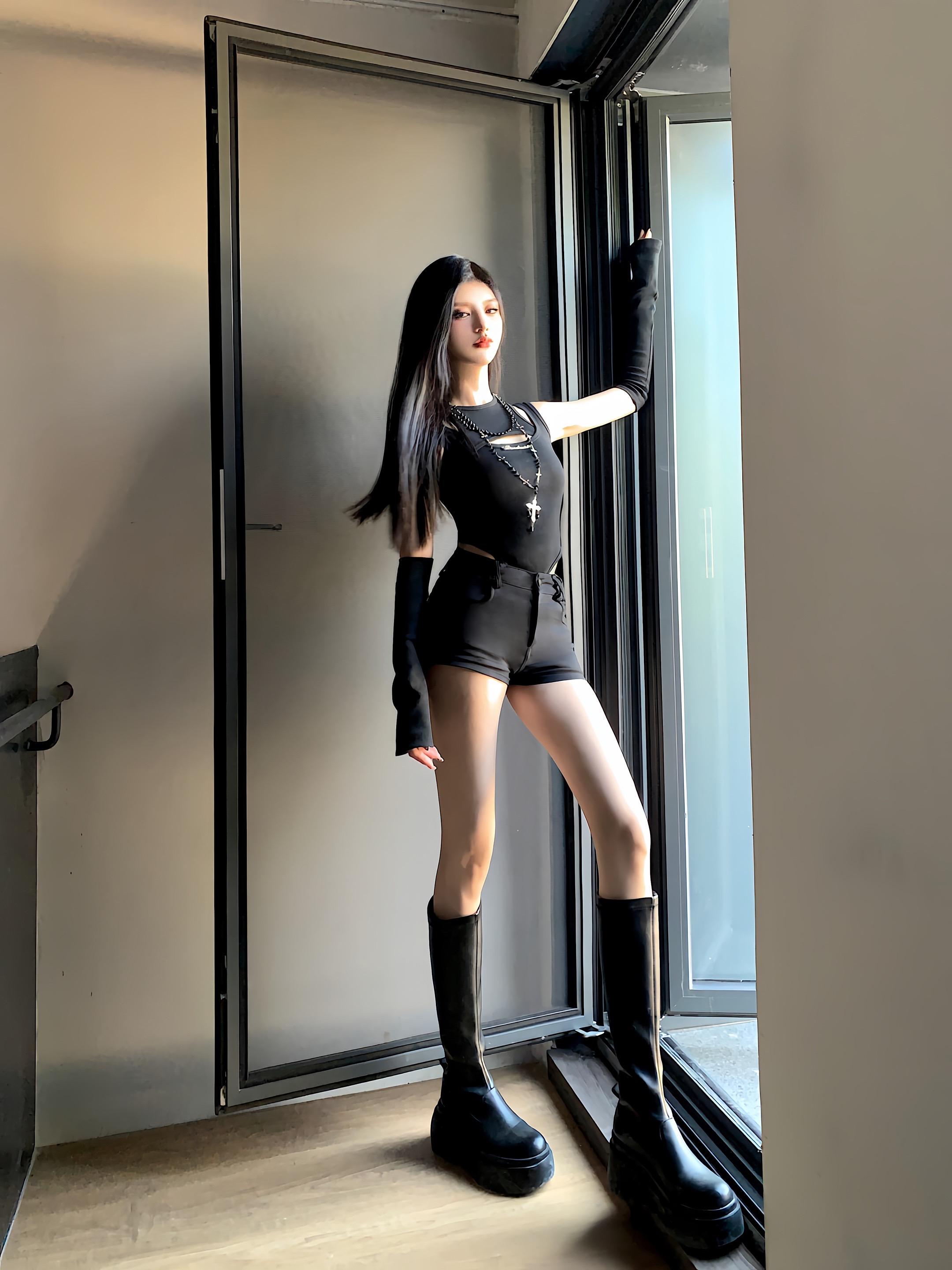 怎么对谁都一样时髦精的ootd