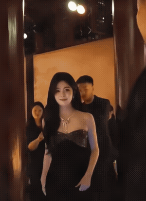 白鹿戴比尔斯晚宴白鹿白鹿比尔斯晚宴！一沫真挚的情话​​​