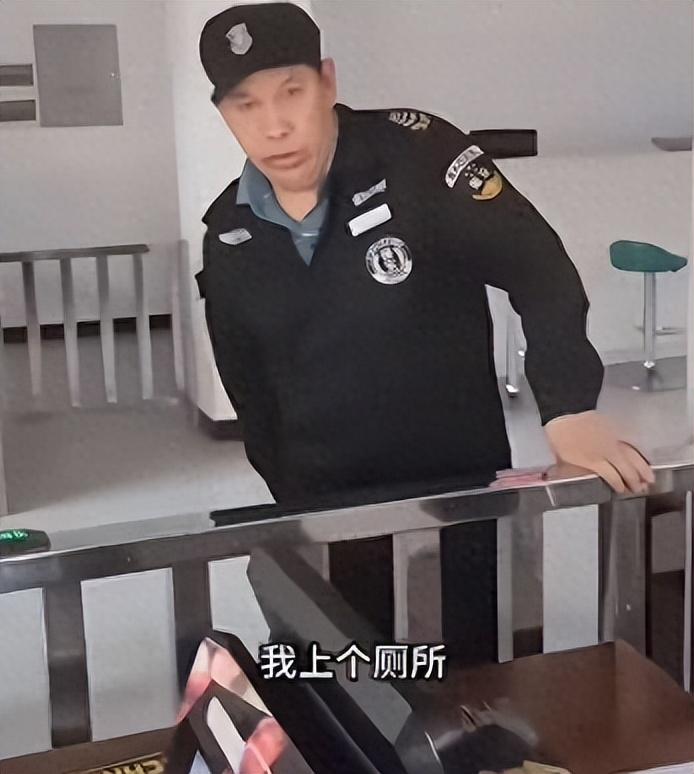 残疾军人周战友如厕被拒，输出的这样“画外音”，有必要解释。湖南残疾军人周战友，在