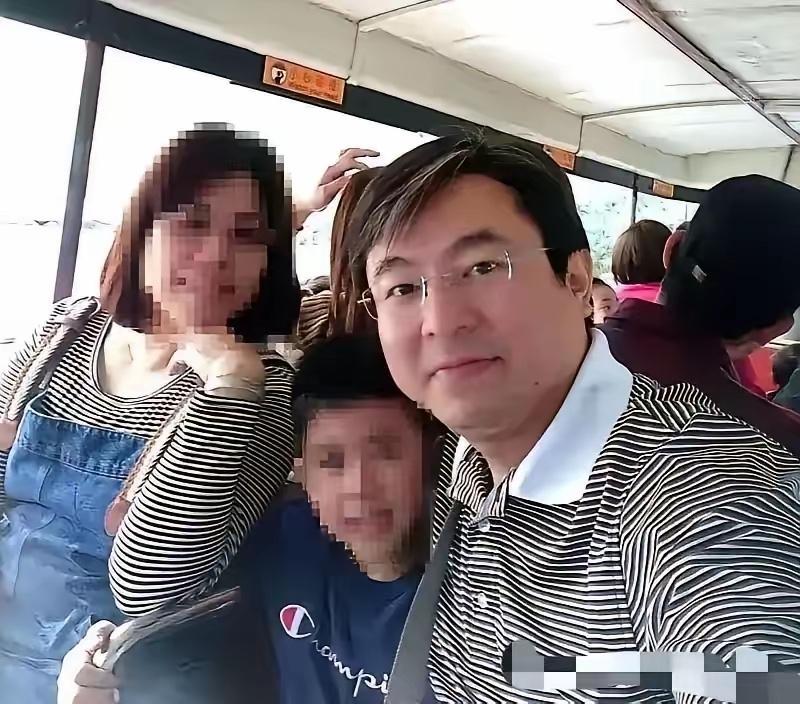 一名台湾基层官员，全程绕过所有监控节点，整桩事件没有任何先兆，不靠任何特殊渠道，