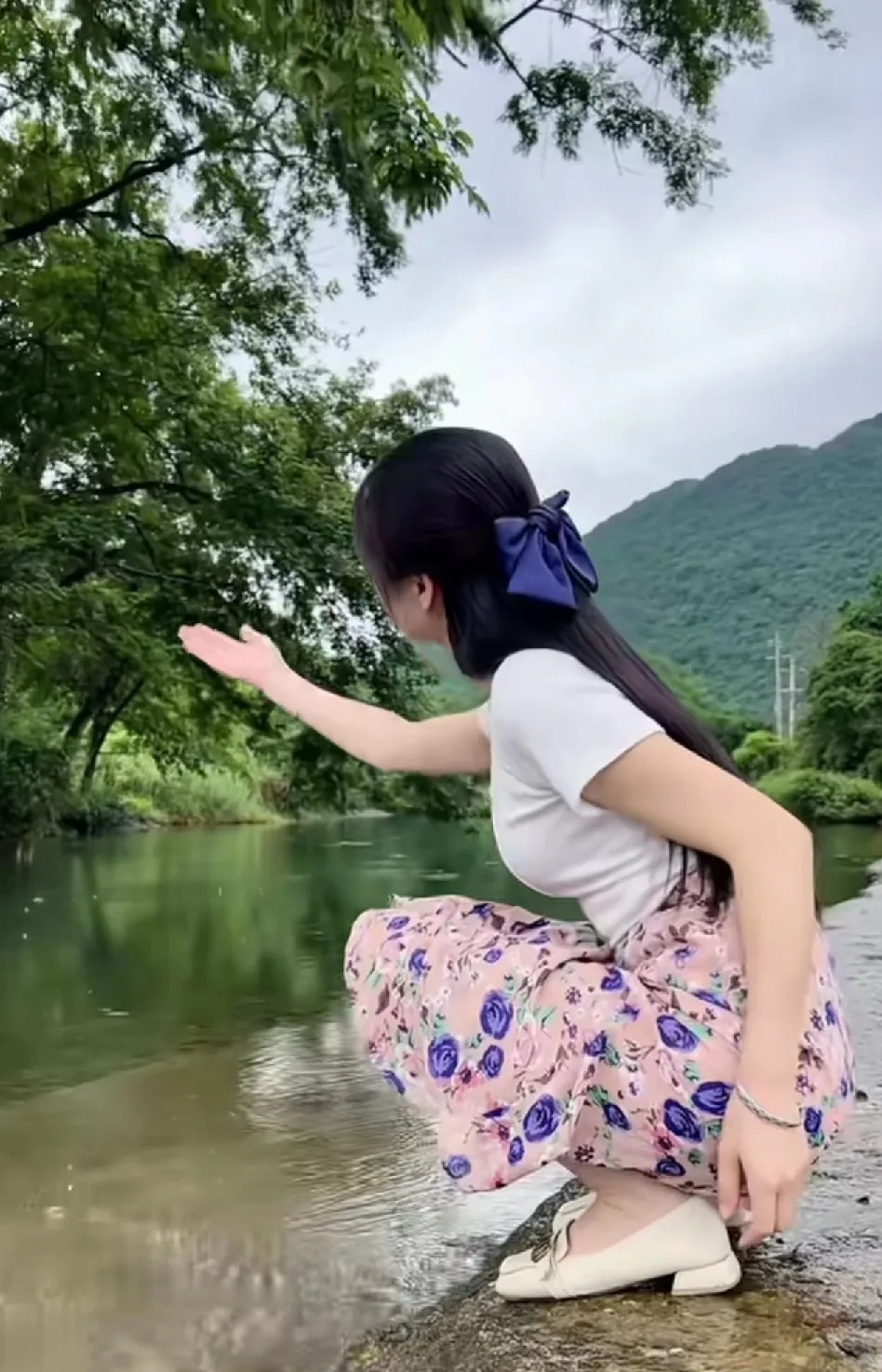 突然有种强烈的无助感……昨晚老公有应酬，喝多了，是一男一女两个同事给送回
