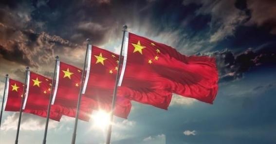 伊朗这一仗，彻底把全世界的目光拽向了中国！大家这才恍然大悟：中国闷头干了30年的