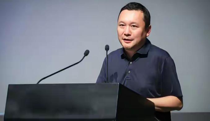 3195万余元的受贿金额，最后判了8年，很多人第一反应可能都是：是不是判得太轻了