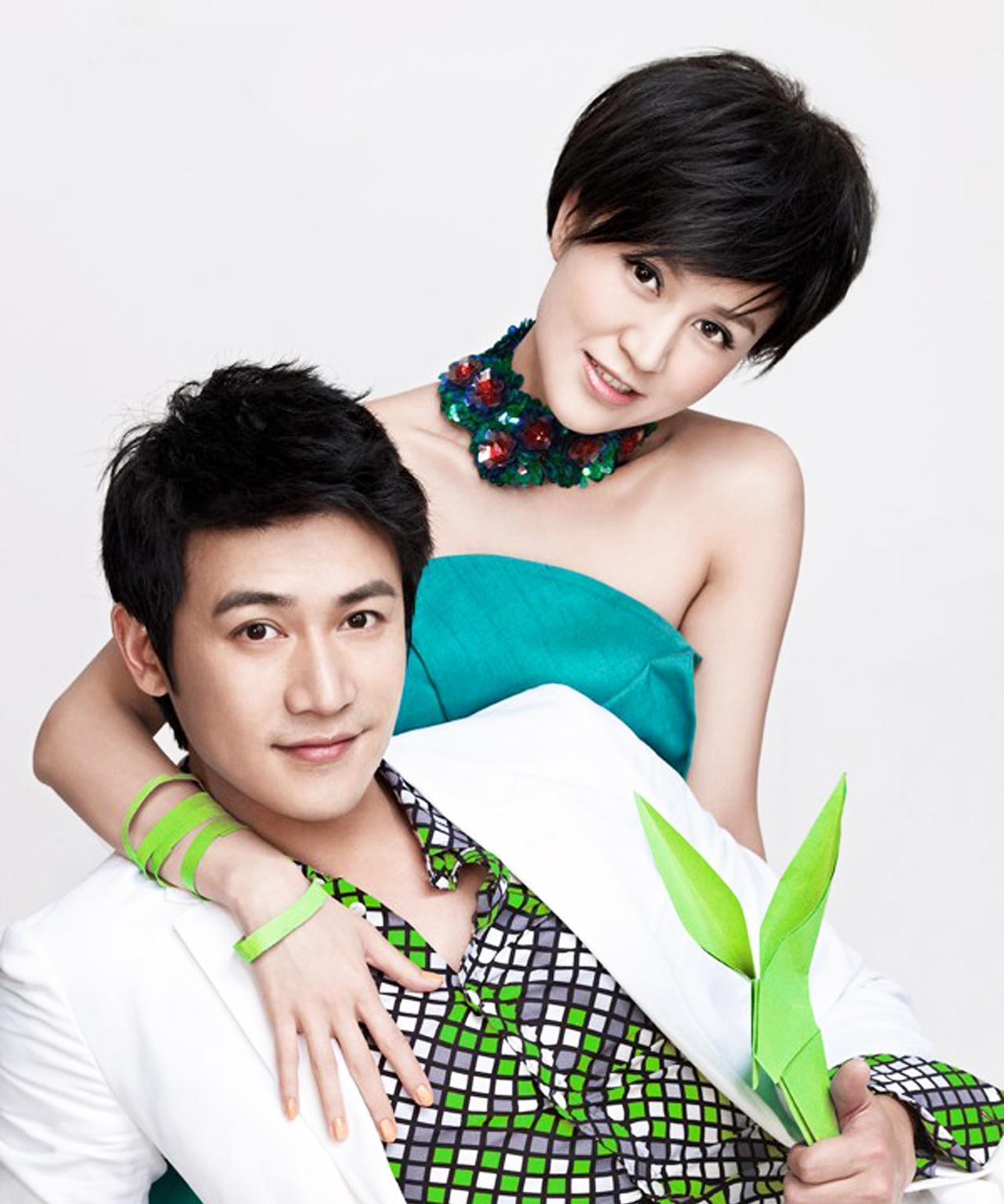 著名演员鲍蕾说：“我妈妈在我18岁的时候，就跟我爸爸离婚了。”“我公公是10年