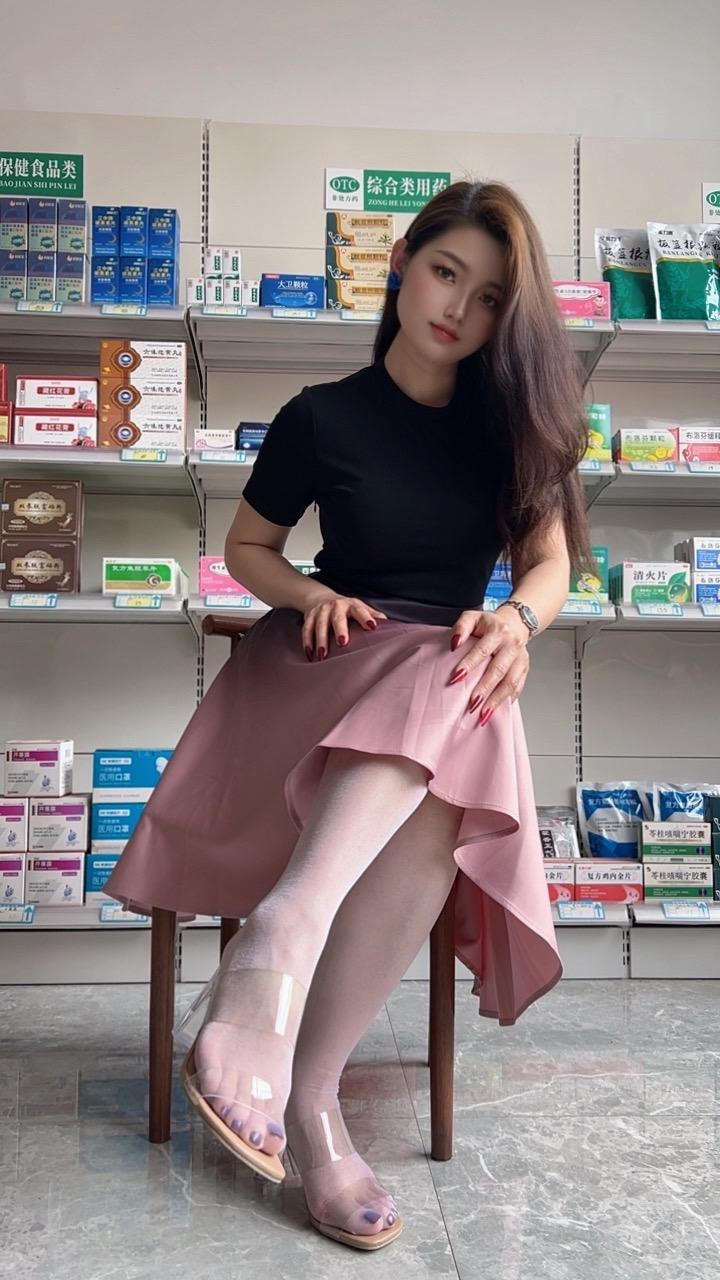 美女老板娘日常