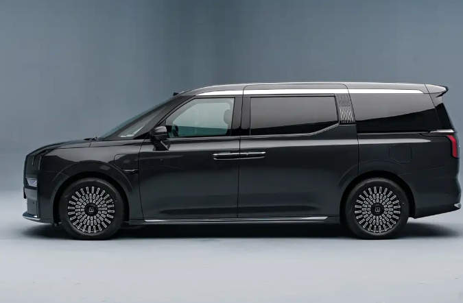 900V高压平台加持2026款极氪009携Thor-U芯片二季度上市外观延续经