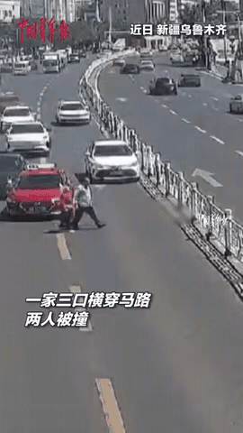马路肯定是他家三口开的，一往无前得往前冲横穿马路都不管了！在逼平七辆车后，马路