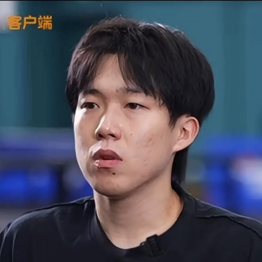 王楚钦同孙颖莎混双搭档八年，他是这样评价孙颖莎的，王楚钦表示：他是自己职业生涯中