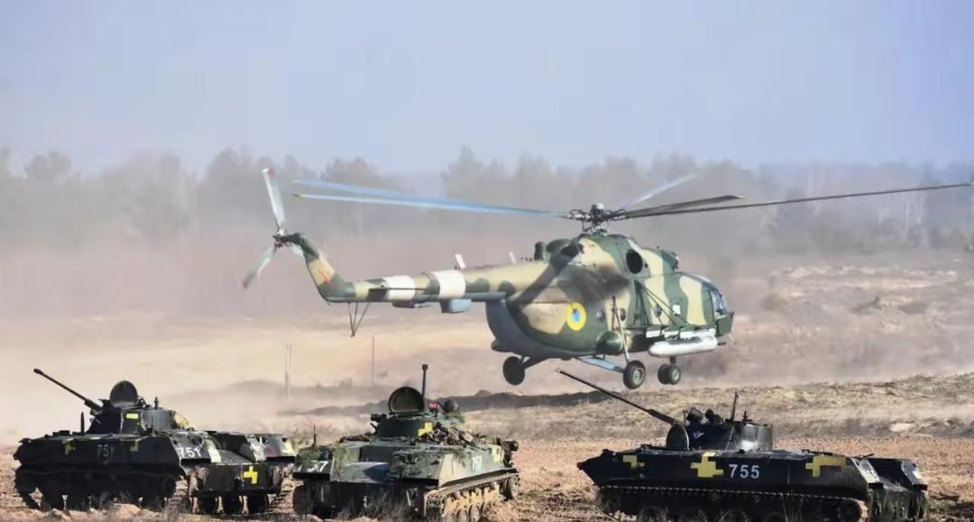 快讯！乌克兰军方突然宣布了。2025年把空降突击这块合并成两个大的作战单位，一个