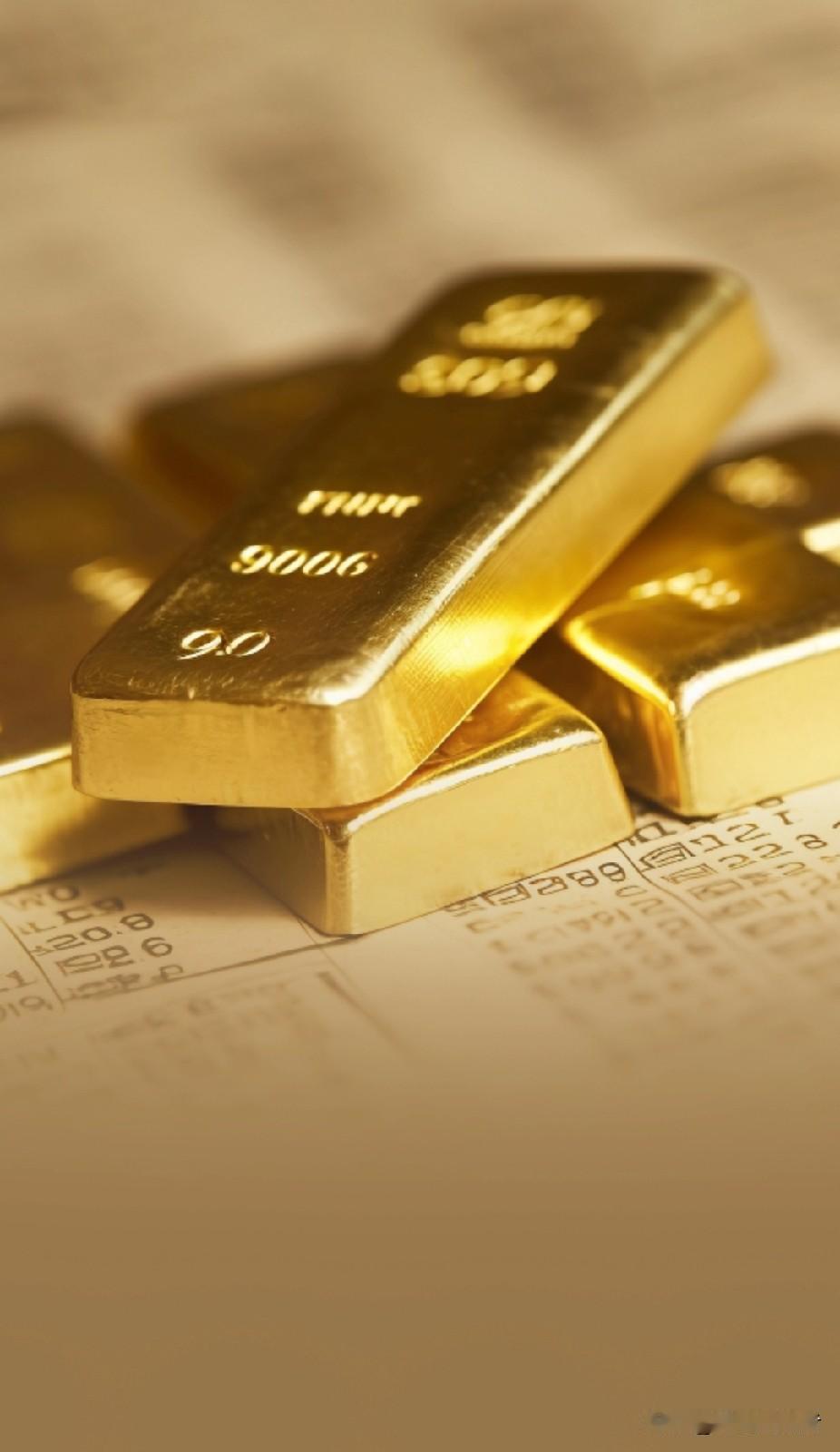 还要多买黄金。目前，储量最大的是美国（8133吨，储量近五年来没有变化），位居第