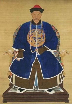 夜里，康熙睡不着，便溜达到郑贵人的寝宫。没想到窗户里竟传出男人的声：“你放心，老