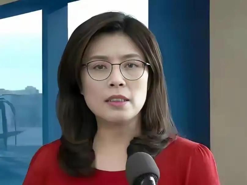 郑丽文不在中美之间选边站，她说美国是恩人，大陆是亲人.不能忘恩负义，更不能骨肉相