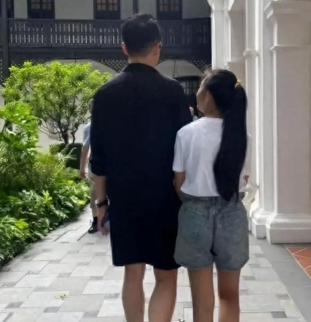 汪小菲接娃大战迎来关键转机！台媒最新爆料，根据台湾<em>户籍法</em>，如果大S没法履行监