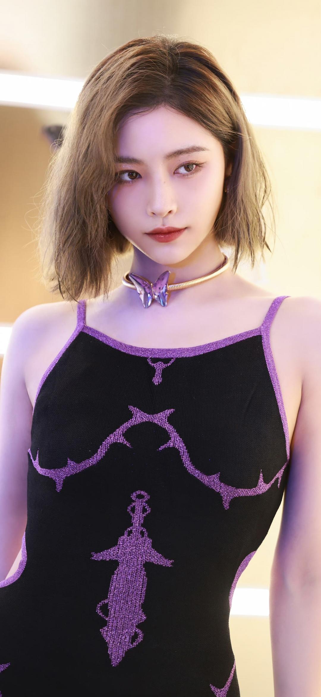 许佳琪。