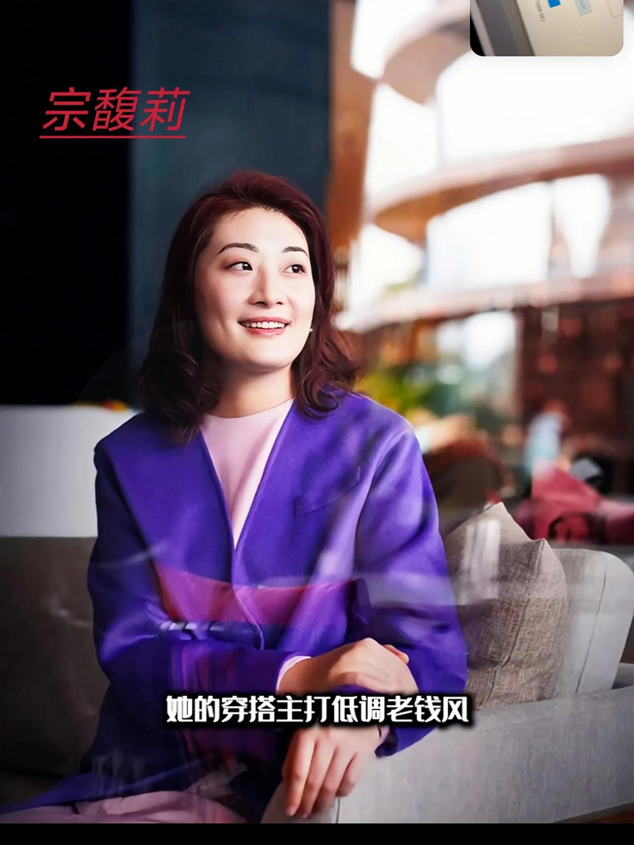 在旁人眼中，长公主是“被耽误的老姑娘”，拒绝京中贵公子后，撕了庚帖断了姻