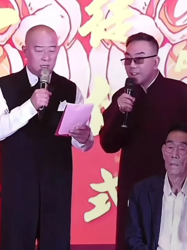 杨议自立门户，别开生面、自创一派，收徒15人，还取消了传统拜师礼仪里的“引保
