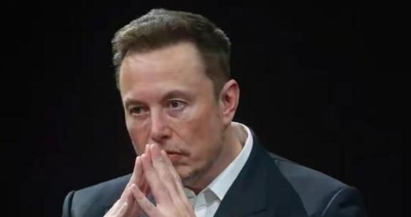 马斯克终于累了，他曾明确表示：要找一个安全的国家，不会被袭击的国家，然后夜晚可