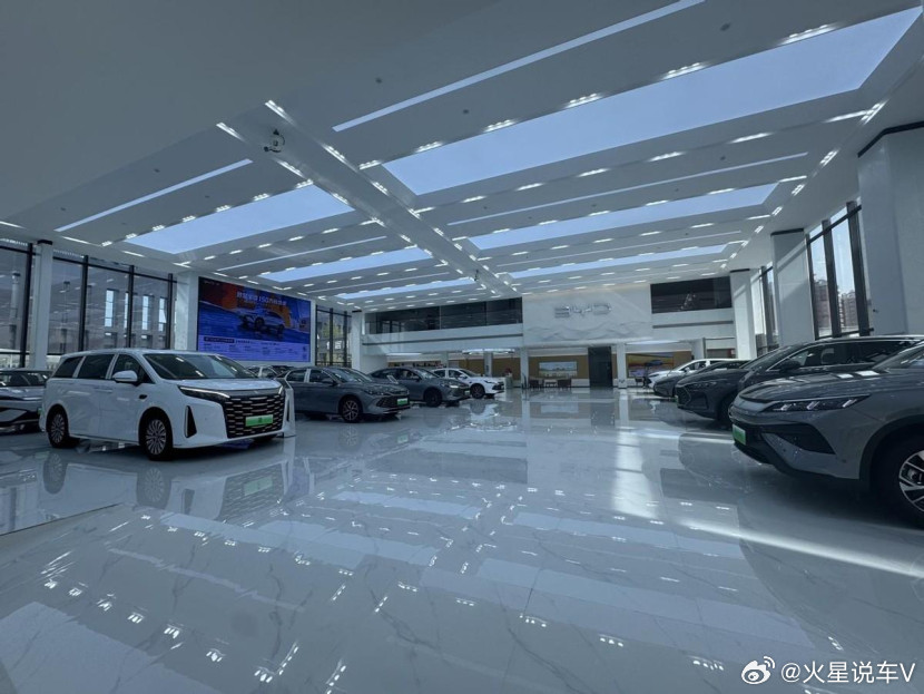 新车情报局、新车划重点“价格战”宣告结束，超15家车企集体涨价，你们还买车吗