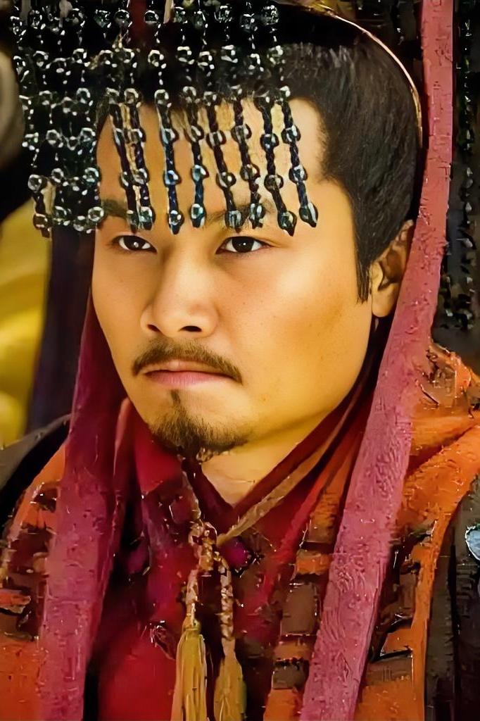 曹魏被司马懿取代真正的掘墓人为什么说是这个败家子？1——曹丕，在父亲曹操