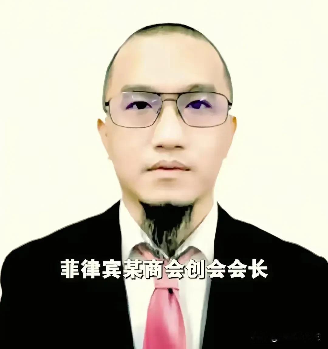 福建晋江的施纯芳，40岁。在外人看来，他是成功的，纺织老板，华人商会创会会长。但