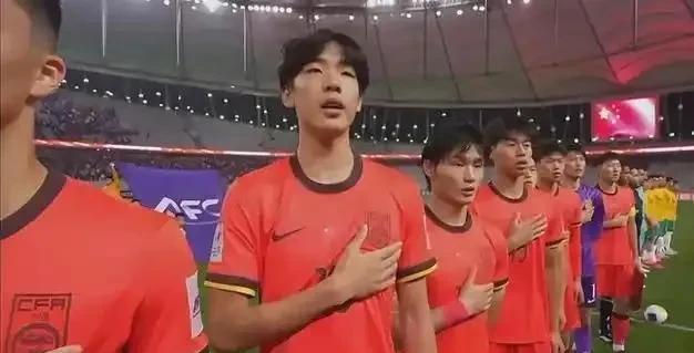 国足未来的高中锋大概率是刘诚宇和朱鹏宇，他俩谁能成为顶替张玉宁的高中锋位置？王钰